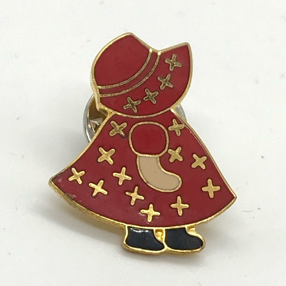 Vintage Jewelry - VTG Lapel Pin